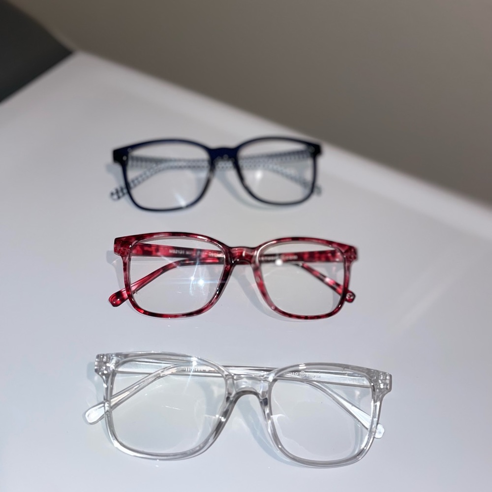 3 Pairs of Reading Glasses